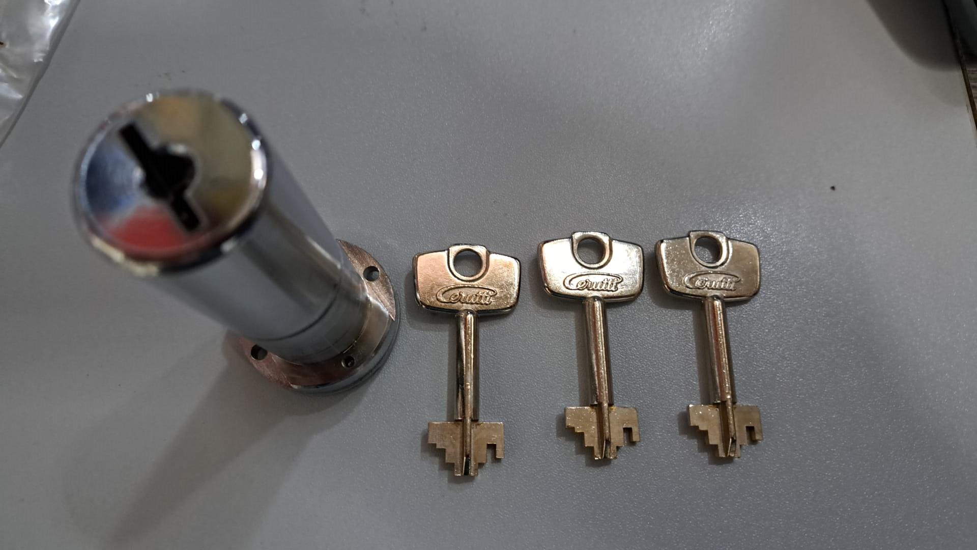 CILINDRO A POMPA LUNGH. MM. 70